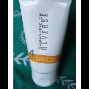 Rodan & Fields Reverse Step 4. Broad spectrum spf